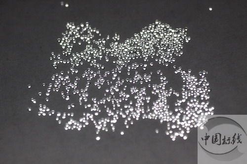 单县金属表面处理厂喷砂玻璃微珠清理